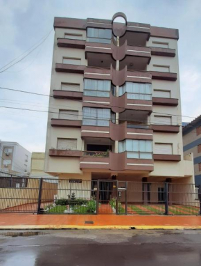 Aconchegante apartamento no centro Capão